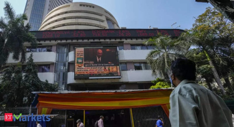 Sensex sheds 200 points on weak global cues; Nifty below 18,500