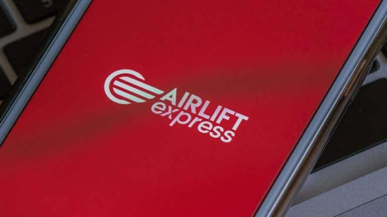 Blue Dart Express slumps 5% as net profit falls sharply, margin shrinks