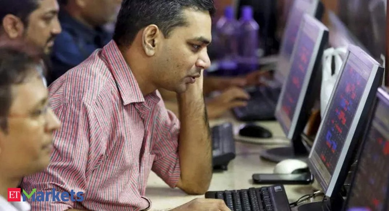 Info Edge shares  gain  0.62% as Sensex  falls 
