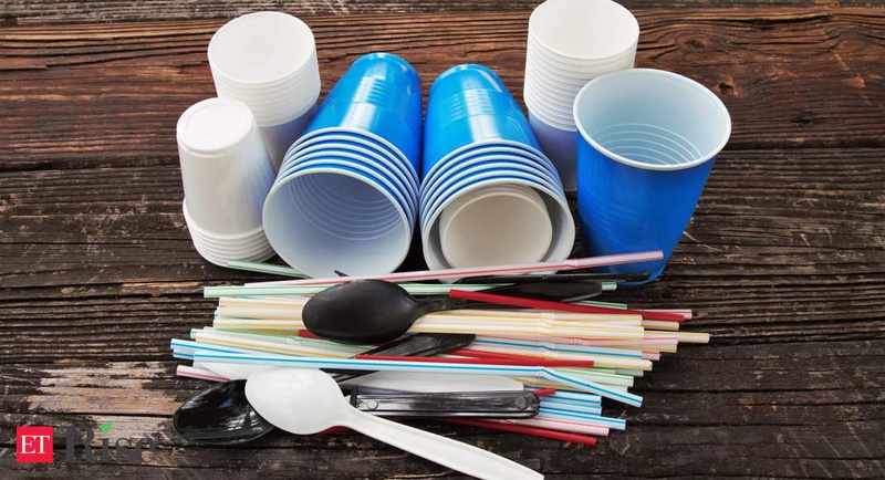 Paper or plastic? That’s not an easy answer anymore: