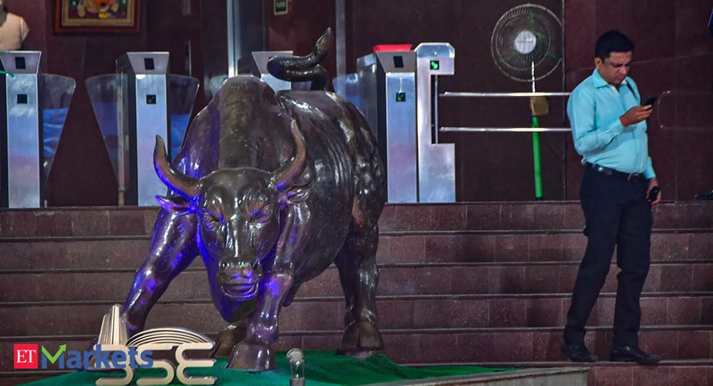 Sensex rises 165 points as cooling US inflation powers IT stocks; Nifty ends at 19,413