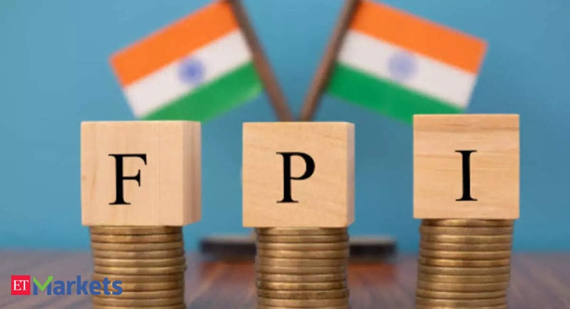 Banking, oil & gas stocks top FPI picks in first half of July