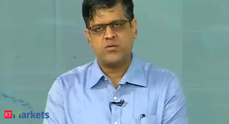 Why TCS despite not meeting estimates for 7 out of 8 quarters has fallen the least?  Mahantesh Sabarad answers