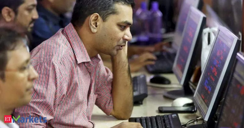 InterGlobe shares  gain  0.15% as Sensex  rises 