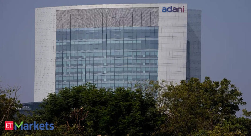 Mark Mobius says Adani’s debt pile 'scared us away' from share sale